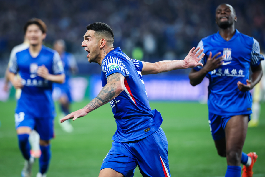 的四个看台, 才能让训练