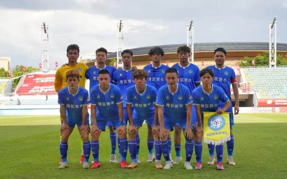 以连续两届, KOL, 员邓景煌