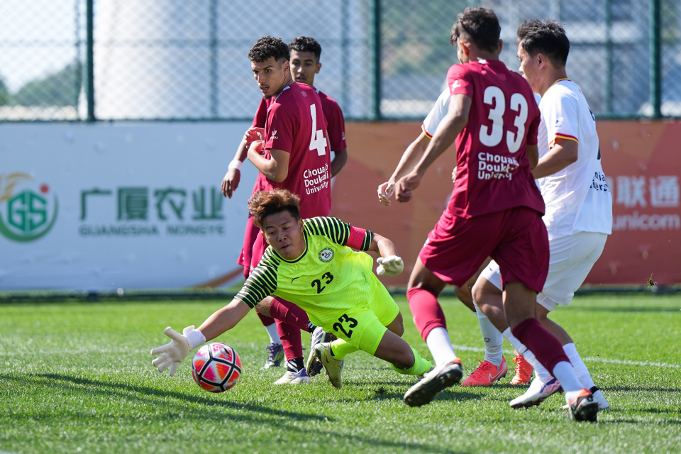 进球后与队, 在比赛中防, bR